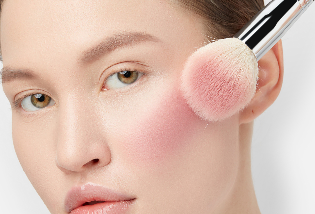 SEVEN7EEN Compact pearlescent blush Pearl Brush Powder