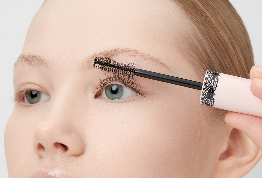 SEVEN7EEN Mascara Glam 01, Black 13 ml SEVEN7EEN Mascara Glam