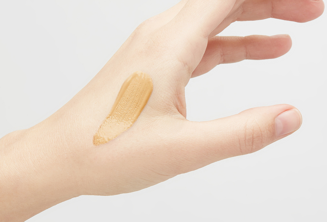 SEVEN7EEN Waterproof Ultra Coverage Matt Foundation SPF15 Skin Perfect