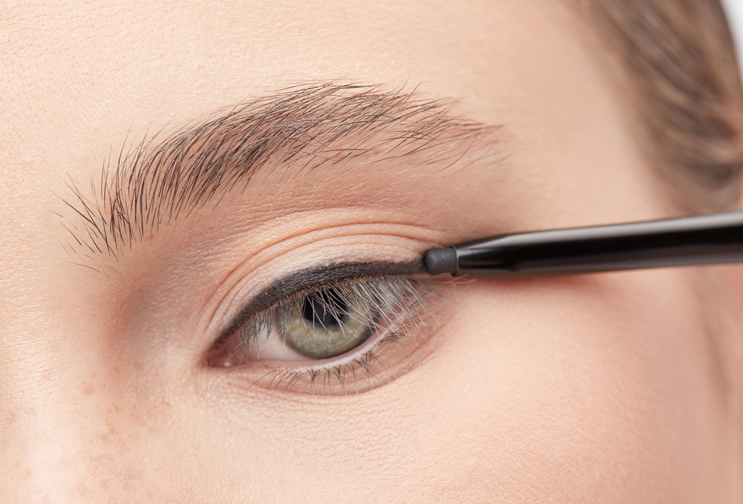MILANI Kajal Eyeliner Supreme Kohl Kajal 01, Black 0.35 g MILANI Kajal Eyeliner Supreme Kohl Kajal