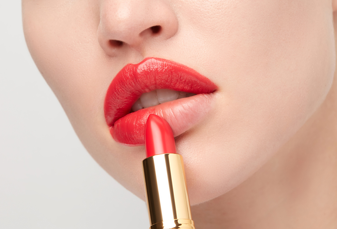 Revlon Creamy Conditioning Lipstick Super Lustrous