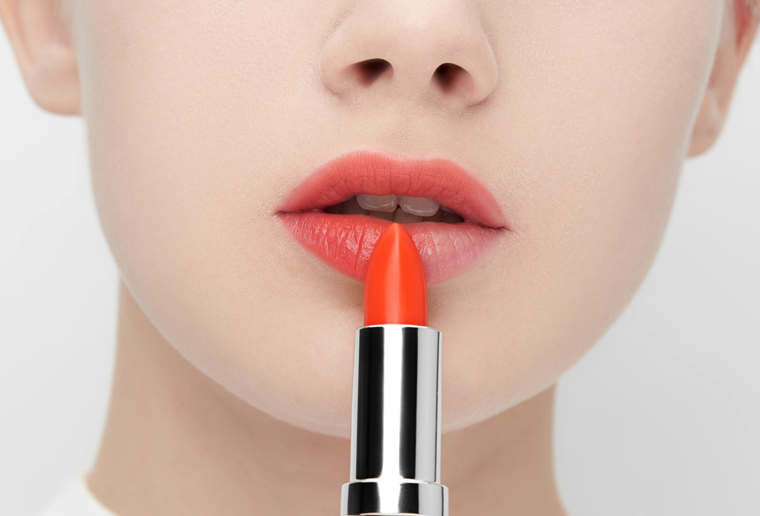 BODYOGRAPHY Lipstick super pigmented