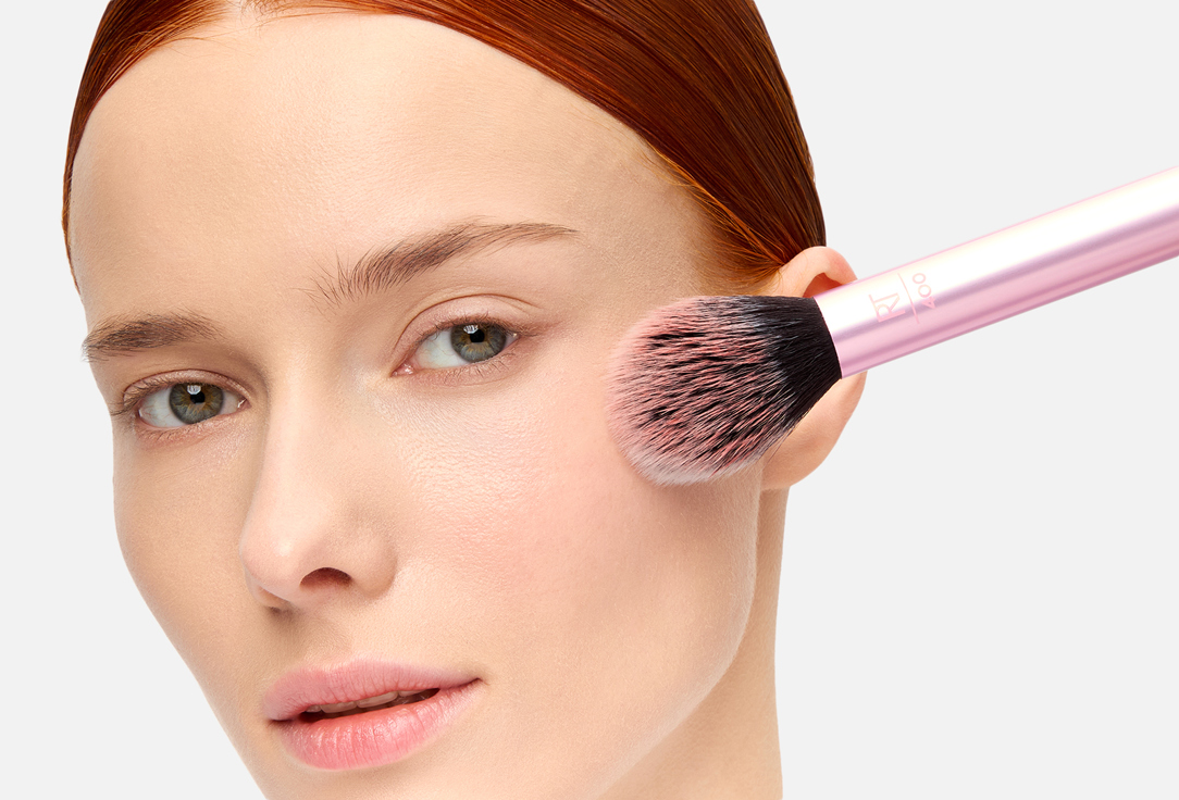 Real Techniques Face brush Blush brush 1 pcs Real Techniques Face brush Blush brush