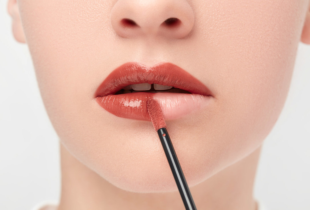 Armani Long-Lasting Velvet Liquid Lipstick Lip Maestro