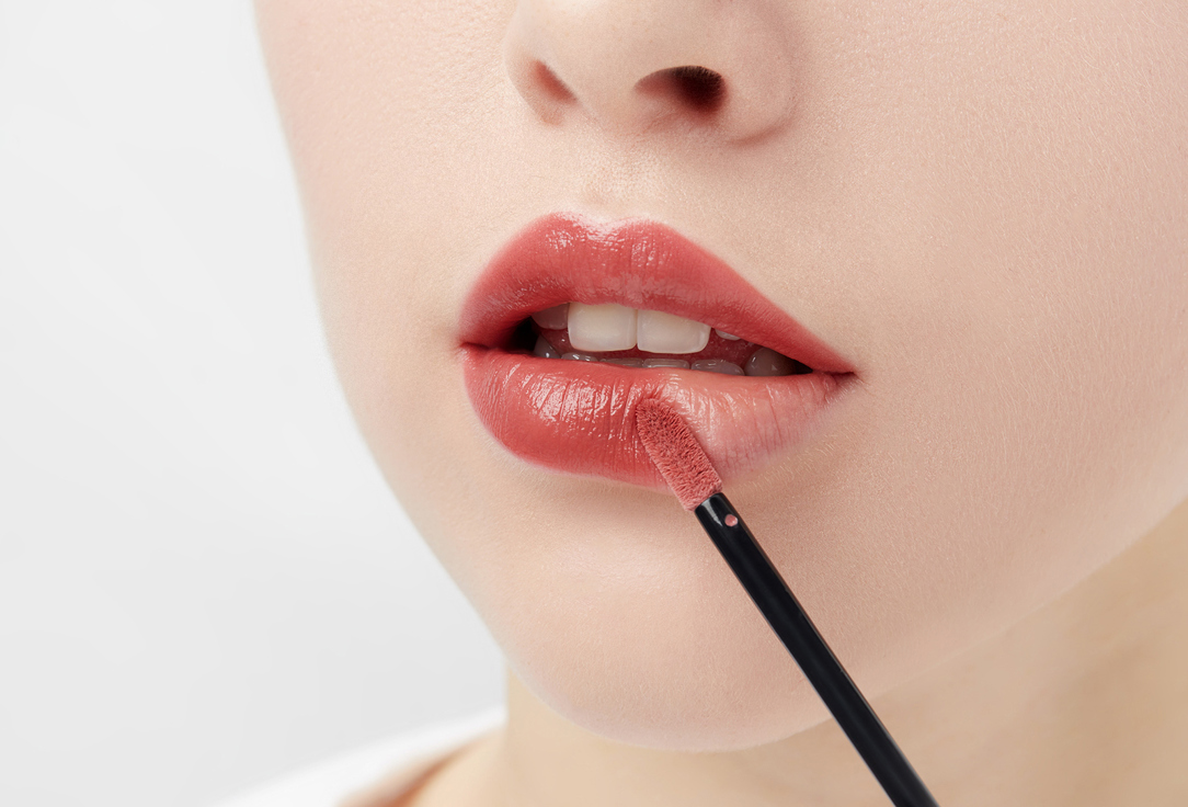 Armani Long-Lasting Velvet Liquid Lipstick Lip Maestro